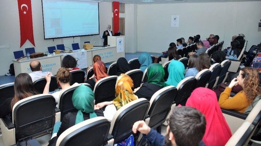 Ne&uuml; Sosyal Ve Beşeri Bilimler Fak&uuml;ltesinde &Ccedil;anakkale Anlatıldı