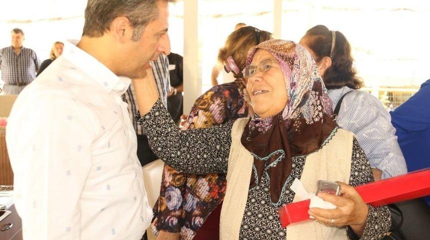 Pamuk, Şehit Ve Yetim Aileleriyle Buluştu