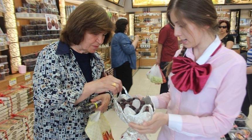 Ramazan&rsquo;da En Rağbet G&ouml;ren &Uuml;r&uuml;n Hurma Oldu