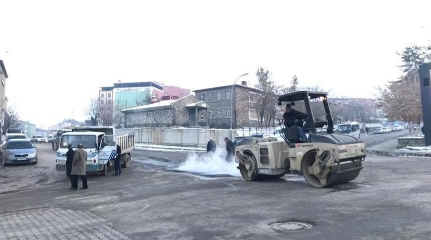 Belediye Ekiplerinden Hafta Sonu Mesaisi