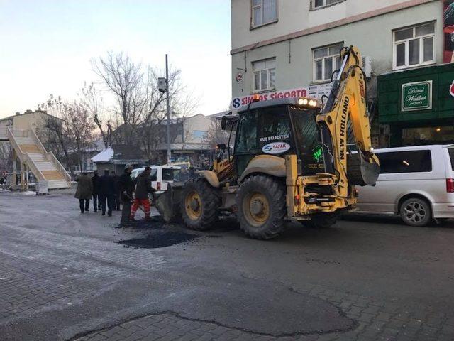 Belediye Ekiplerinden Hafta Sonu Mesaisi