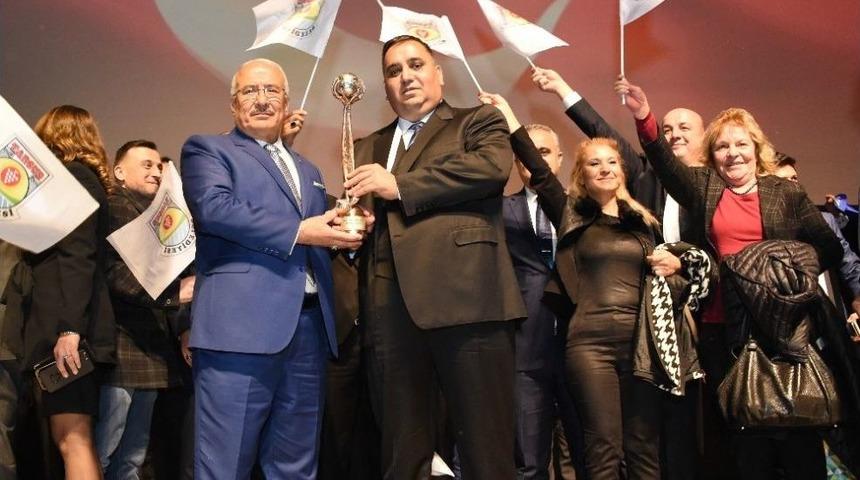 1 Ayda Avrupa Ve T&uuml;rkiye&rsquo;de &rsquo;m&uuml;kemmellik &Ouml;d&uuml;l&uuml;&rsquo; Alan Tek Belediye