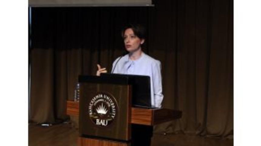 &ldquo;&ccedil;ocuğun Gelişiminde Babanın Rol&uuml; Daha Fazla&rdquo;