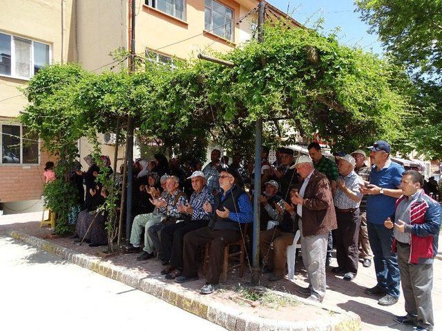 Hisarcık’ta Ramazan Umrecileri Dualarla Uğurlandı