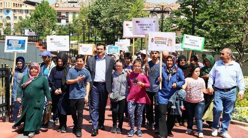 Başkan Ak&rsquo;dan Engellilere Karşı Duyarlılık Mesajı
