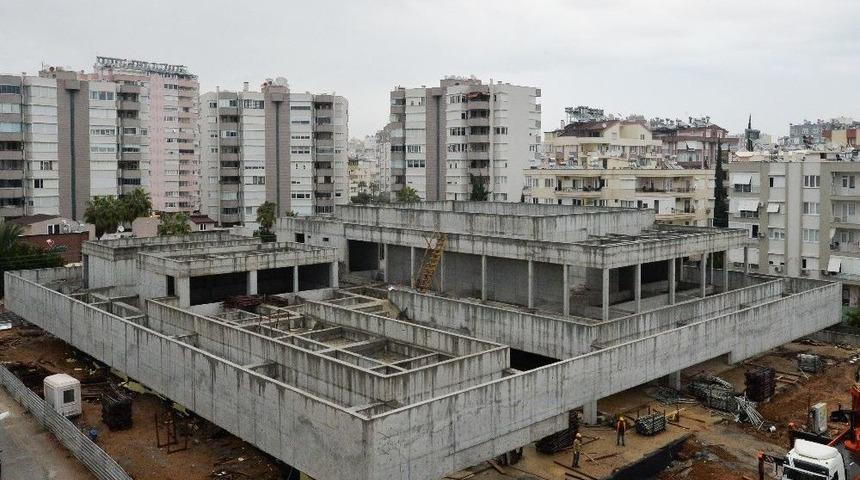 Muratpaşa G&ouml;steri Merkezi İnşaatı Devam Ediyor