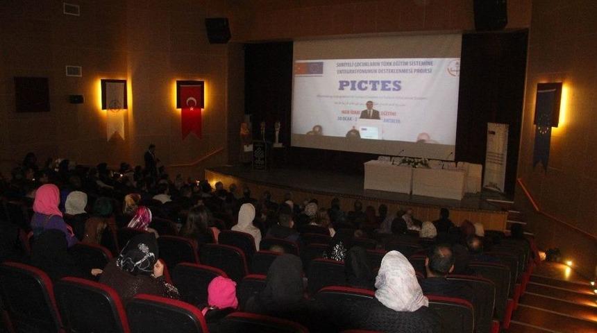 Suriyeli &Ccedil;ocukların T&uuml;rk Eğitim Sistemine Entegrasyonunun Desteklenmesi Projesi Toplantısı Yapıldı