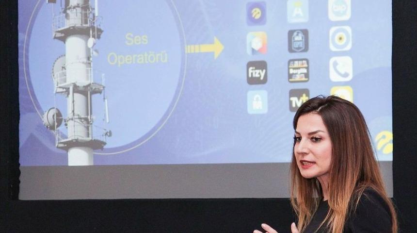 T&uuml;rkiye&rsquo;nin Turkcell&rsquo;i Gen&ccedil; Beyinlerin İlgi Odağı Oldu