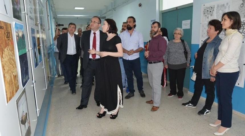 Eserler Sanatseverlerin Beğenisine Sunuldu