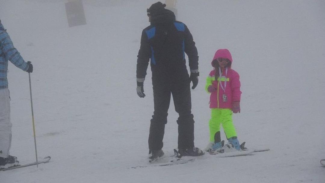 Uludağ&rsquo;da Kar Yağması İle Birlikte Sezon Uzadı