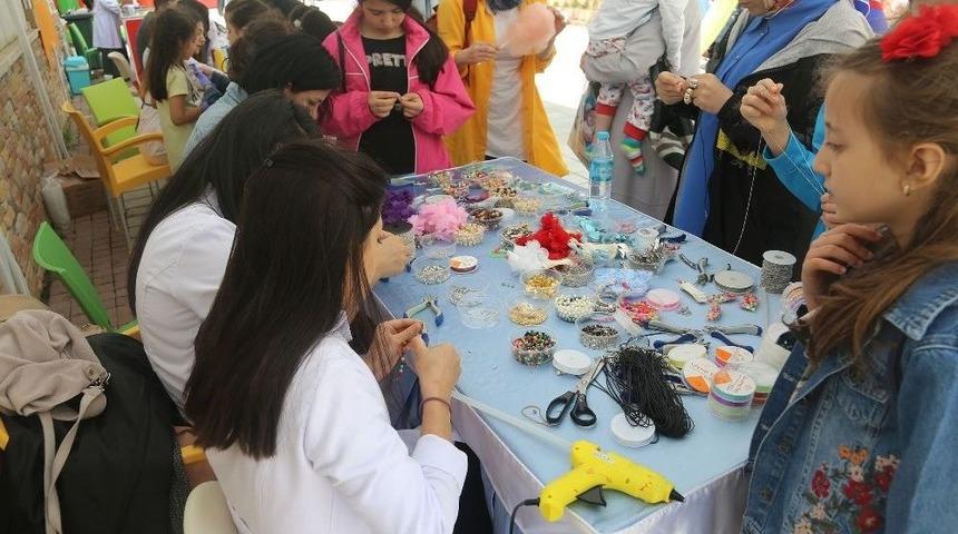 İhlas Koleji Baharın Gelişini Şenliklerle Kutladı