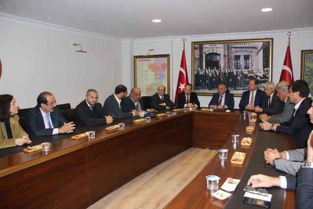 Katar Emiri&rsquo;nin Amcası Edirne&rsquo;de 3