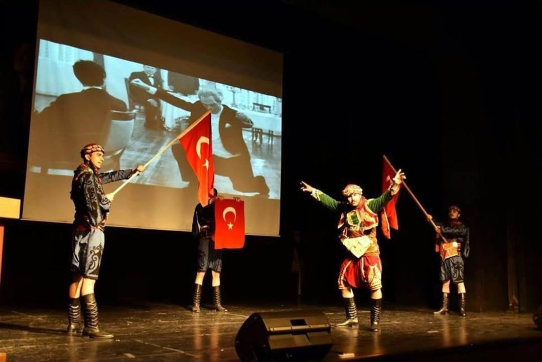 Nevruz Bayramına &Ouml;zel Dans G&ouml;sterisi