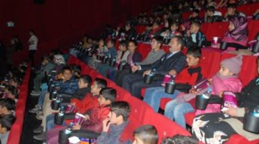 Tuşbalı &Ouml;ğrenciler Sinema İle Buluştu