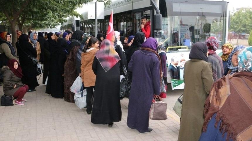 Yaşlılar Kaplıcanın Tadını &Ccedil;ıkarttı