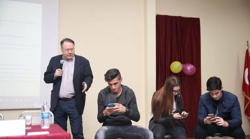 Serik&rsquo;te Mobil Ara&ccedil;lar İle &Ouml;ğrenme Sistemi