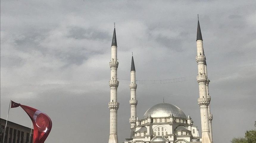 Iğdır’da Fırtına Hayatı Olumsuz Etkiledi