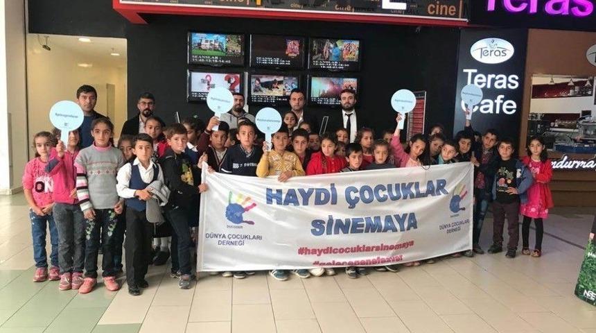 Sason&rsquo;daki &Ouml;ğrenciler Sinema İle Tanıştı