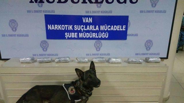 Van’da 4 Kilo 140 Gram Metamfetamin Ele Geçirildi