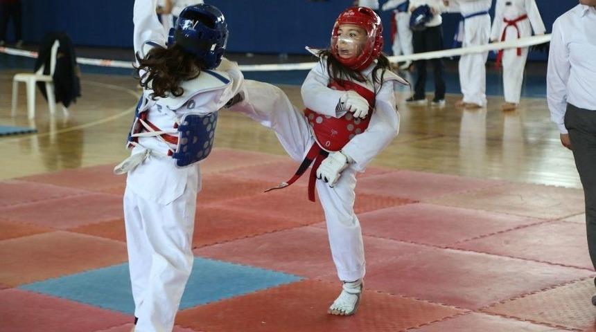 Odunpazarı&rsquo;ndan Tekvando Turnuvası