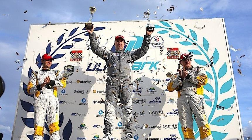 &Uuml;mit &Uuml;lk&uuml;&rsquo;den Şampiyonluk Rekoru