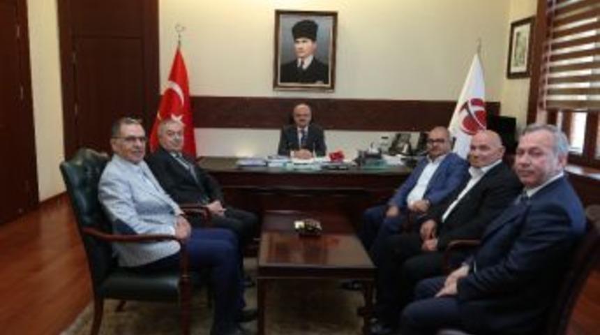 Vali &Ccedil;akacak, Madencilik Sekt&ouml;r&uuml; İş K&uuml;melenmesi Derneği &Uuml;yelerini Kabul Etti