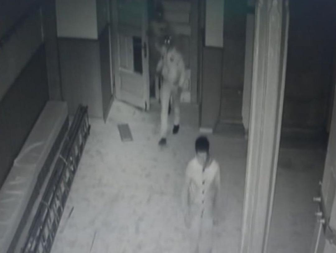 Tarihi Camide Hırsızlık