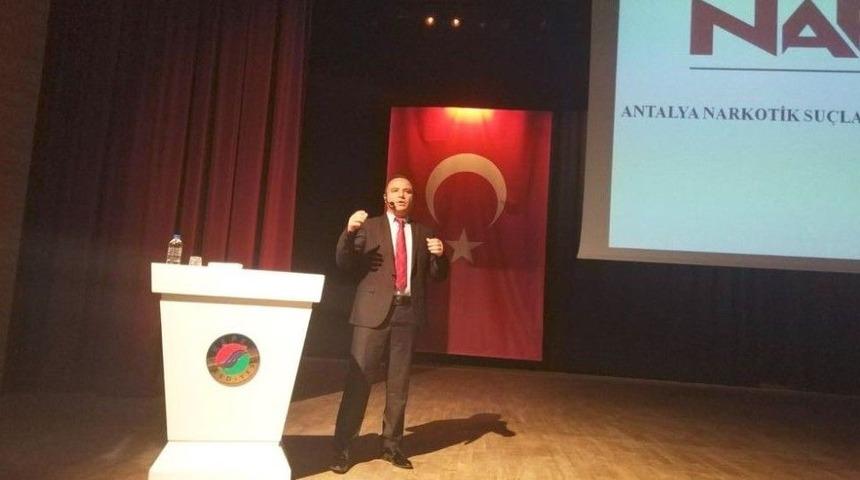 Rehber &Ouml;ğretmenlere &rsquo;narkorehber Eğitim Mod&uuml;l&uuml;&rsquo; Anlatıldı