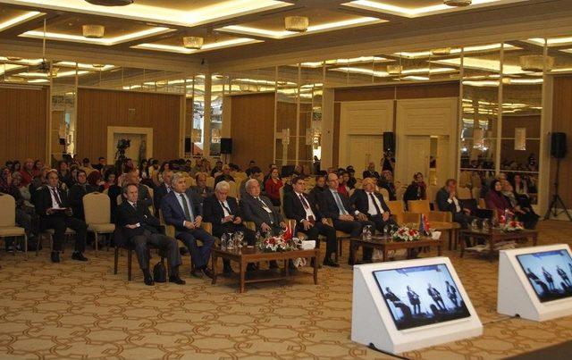 İş&rsquo;te Roman &Ccedil;alıştayı Isparta&rsquo;da Başladı 3