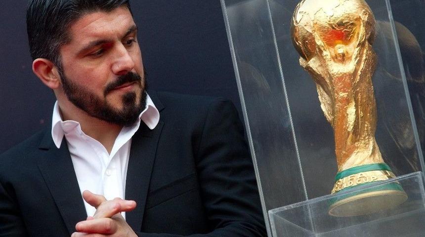 Milan&rsquo;da Montella İle Yollar Ayrıldı