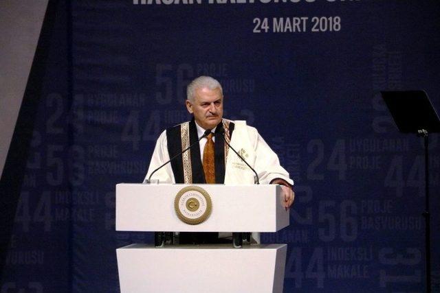 Başbakan Binali Yıldırım’a Hasan Kalyoncu Üniversitesinden Fahri Doktora