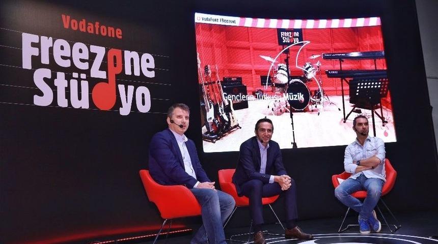 Vodafone Freezone St&uuml;dyo, Vodafone Park&rsquo;ta A&ccedil;ılıyor