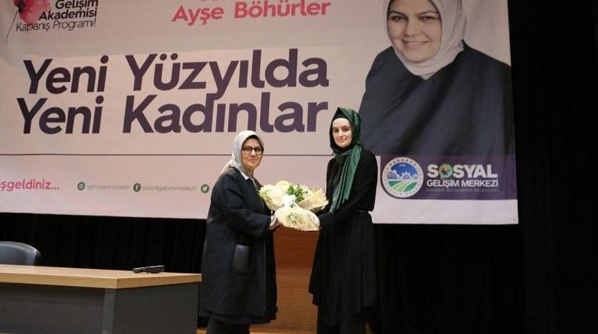 Yazar Ayşe Böhürler Konuşmacı Olarak Katıldı