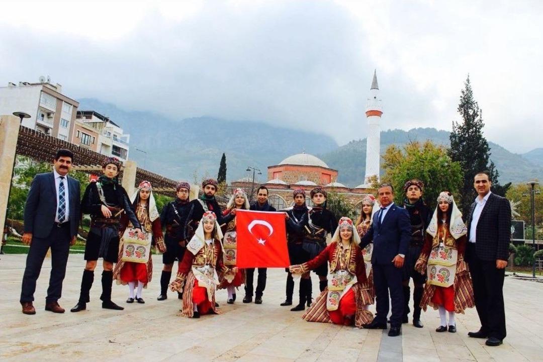 Efeler, Şehzadeler Hem&rsquo;in Y&uuml;z Akı Oldu