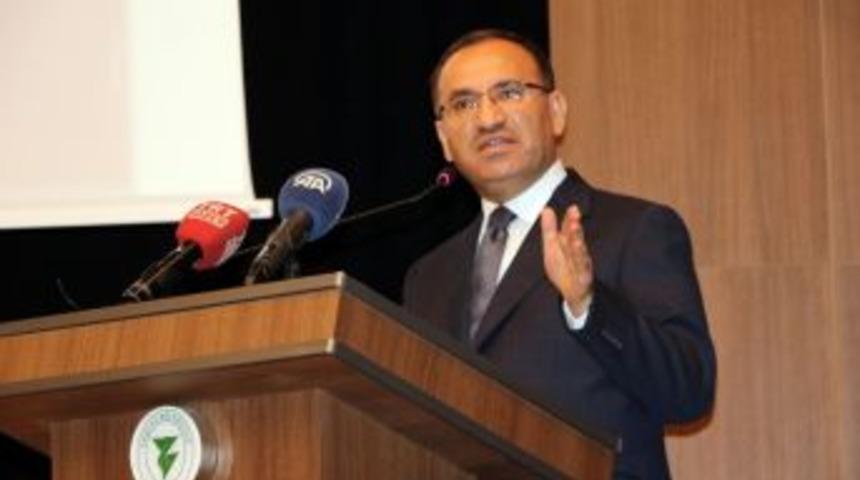 Başbakan Yardımcısı Bozdağ, "t&uuml;rkiye&rsquo;ye Karşı Uluslararası &Ouml;rg&uuml;tler Adil Olmuyor"