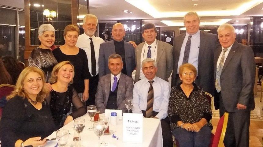 Tilmed Eskişehir&rsquo;de &Ouml;ğretmenler G&uuml;n&uuml;&rsquo;n&uuml; Kutladı