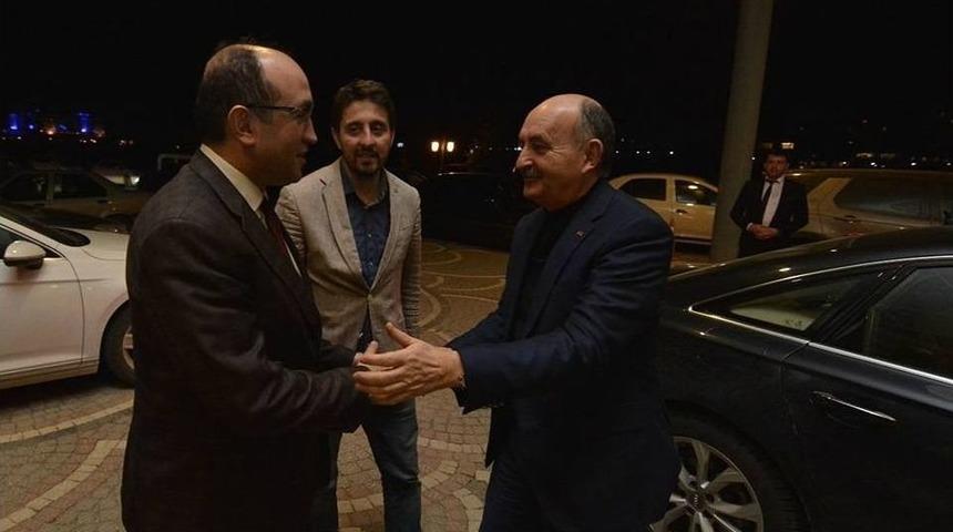 Ak Parti Bursa İl Teşkilatı Sandıklı&rsquo;da Toplandı