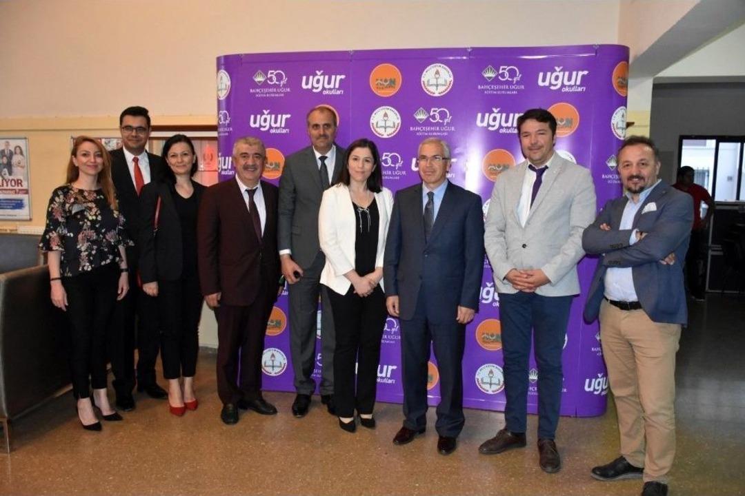 &rsquo;biz Senle, Umutla&rsquo; Projesi İle &Ouml;zel Eğitim &Ouml;ğrencilerinin Hayatlarına Dokundular