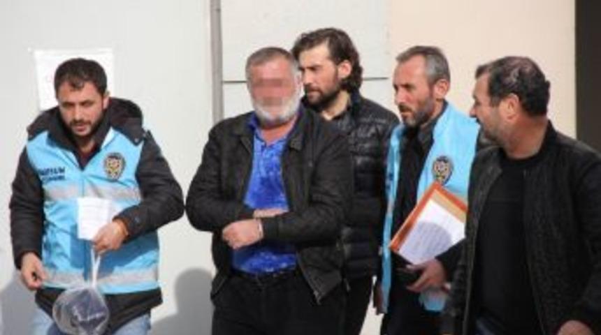 Amca Oğlunu Silahla Ağır Yaralayan Şahıs Yakalandı