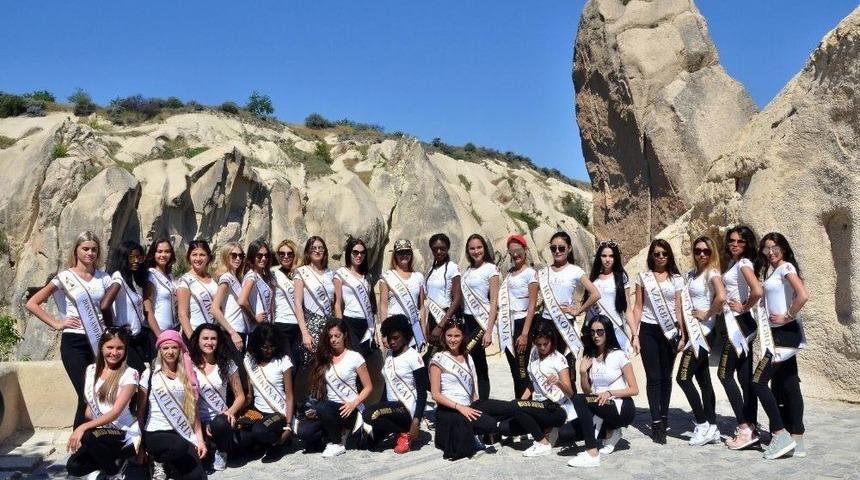 28 &Uuml;lkeden Gelen G&uuml;zeller Kapadokya&rsquo;yı Gezdi