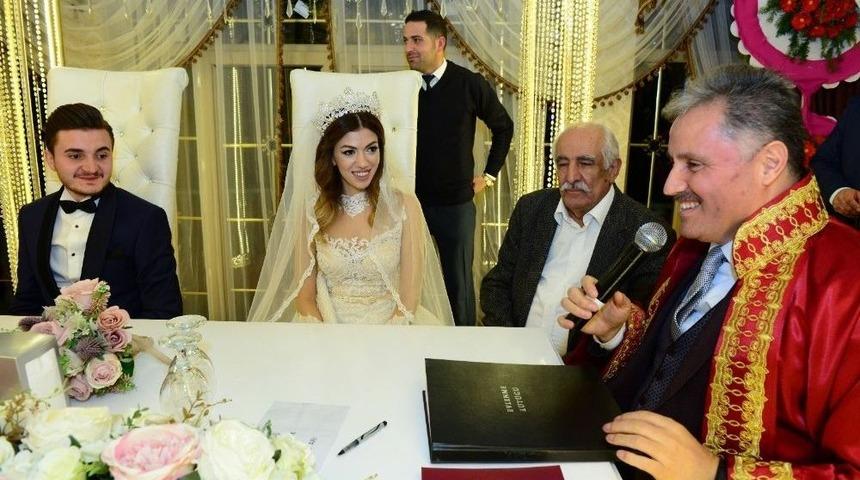 Başkan &Ouml;zt&uuml;rk&rsquo;&uuml;n Mutlu G&uuml;n&uuml;