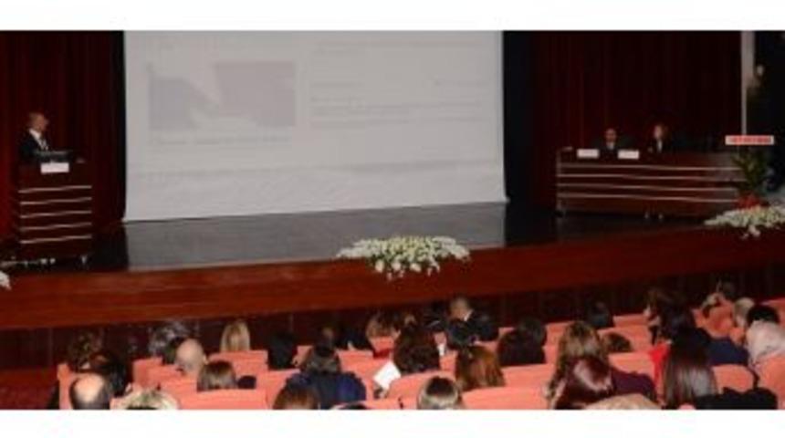 Genetikte G&uuml;ncel Tedaviler Sempozyumu Esog&uuml;&rsquo;de Ger&ccedil;ekleşti