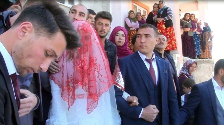 130 Yıl Sonra Gelin Verdiler