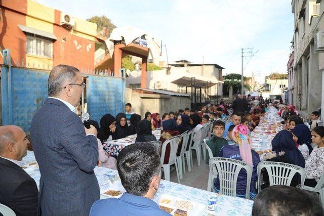 Yüreğir’de ‘komşumla Kardeşim Projesi’ Devam Ediyor