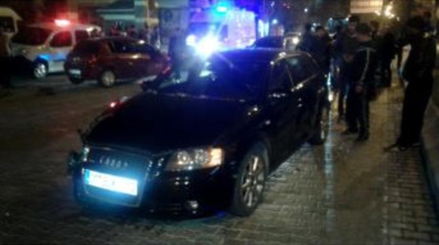 G&ouml;lbaşı İl&ccedil;esinde 3 Otomobil &Ccedil;arpıştı