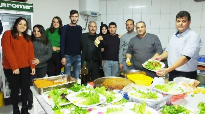 Burhaniye&rsquo;de İş Yerlerinde Kadın İstihdamı Artıyor