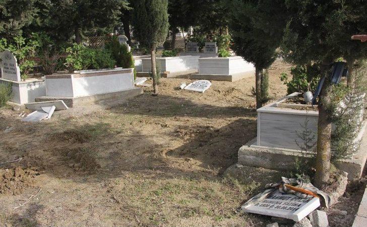 Mezarlıkta Esrarengiz Olay G5