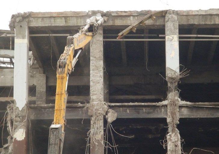 Akm’nin Yıkım Çalışmaları Aralıksız Sürüyor G1