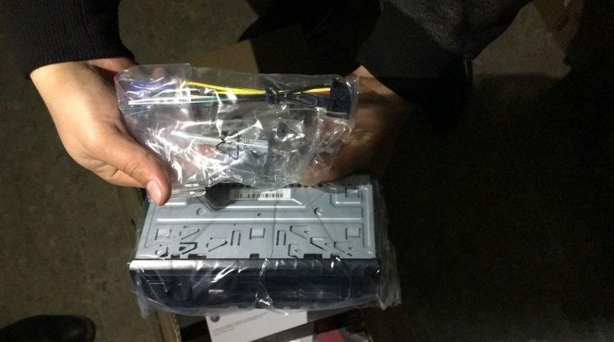 İstanbul Polisinden Ka&ccedil;ak&ccedil;ılık Yapan Tıra Operasyon