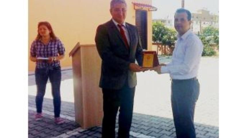 D&uuml;nya &Ccedil;ift&ccedil;iler G&uuml;n&uuml;&rsquo;nde &Ccedil;ift&ccedil;ilere &Ouml;d&uuml;l